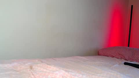 Alice online show from 03-08-26, 01:59