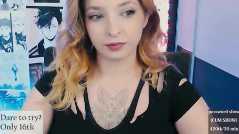 Snapshot of aliceriddle1 chatting on 12-18-25, 12:00 aliceriddle1 online show from 12-18-25, 12:00