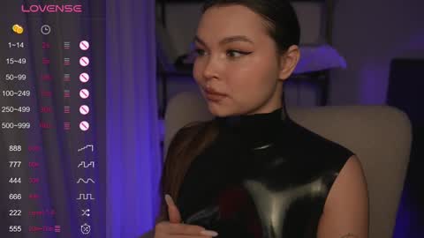 Snapshot of alicesweetlove chatting on 03-03-25, 12:48 Alice online show from 03-03-25, 12:48