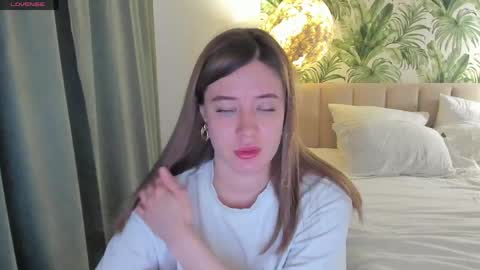 Alice online show from 04-28-26, 04:12