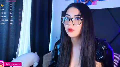 Snapshot of aliceusen chatting on 11-04-25, 09:14 Alice online show from 11-04-25, 09:14