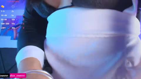 Snapshot of aliceusen chatting on 11-08-25, 09:13 Alice online show from 11-08-25, 09:13