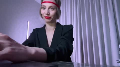 Alice online show from 12-23-24, 08:36