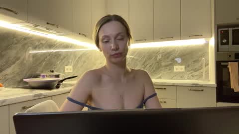 Alice online show from 01-06-25, 09:54