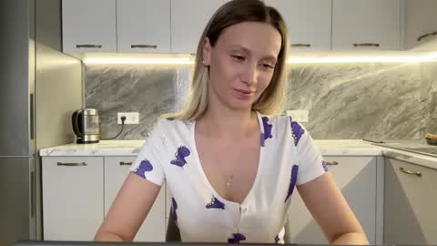 Alice online show from 03-06-25, 10:09