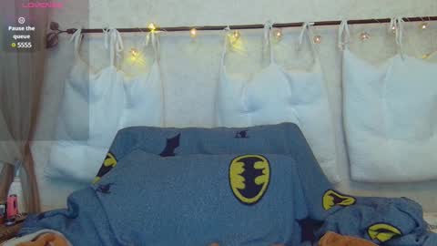 AliceWoolfy online show from 12-12-24, 07:59