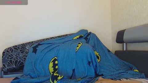 AliceWoolfy online show from 11-24-25, 11:48