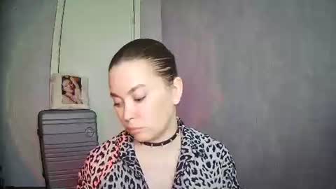 AlicexFresh online show from 05-08-26, 09:03