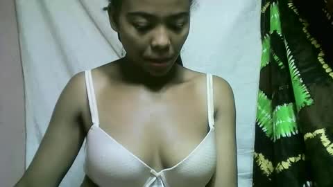 alicia9794 online show from 12-21-25, 12:18