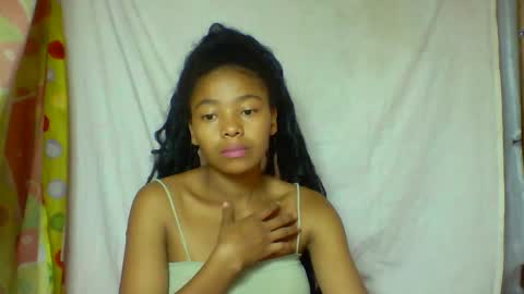 alicia9794 online show from 04-23-26, 12:29