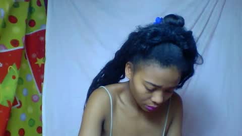 Snapshot of alicia9794 chatting on 05-18-26, 09:04 alicia9794 online show from 05-18-26, 09:04