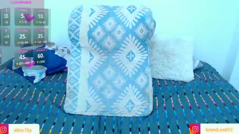 CATALINA Y ANDRES online show from 01-18-25, 11:55