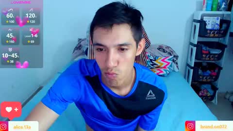 CATALINA Y ANDRES online show from 02-13-25, 02:34