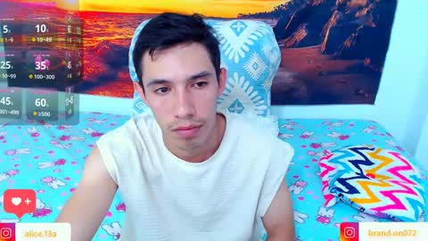 CATALINA Y ANDRES online show from 02-17-25, 10:36