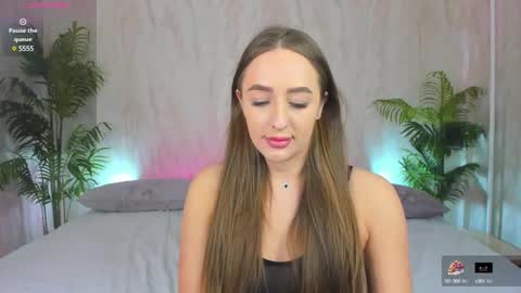 Mia online show from 01-24-25, 02:28