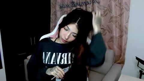 Snapshot of alicia_key_ chatting on 03-02-25, 07:32 ALICIA online show from 03-02-25, 07:32