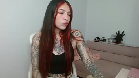 Snapshot of alicia_key_ chatting on 03-17-26, 03:55 ALICIA online show from 03-17-26, 03:55