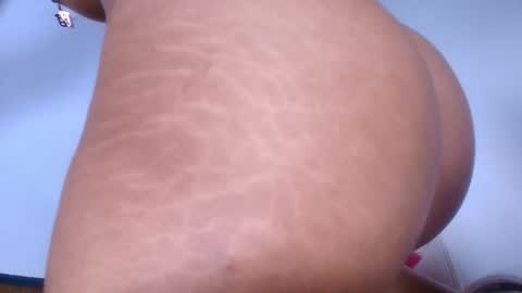 Alicia Kyse  online show from 01-18-25, 09:24