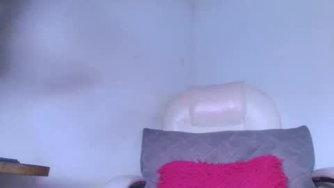 Alicia Kyse  online show from 03-12-25, 09:12