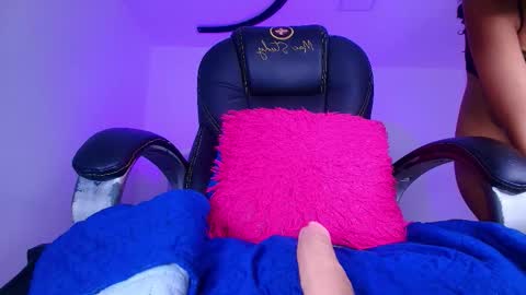 Alicia Kyse  online show from 02-24-26, 03:04