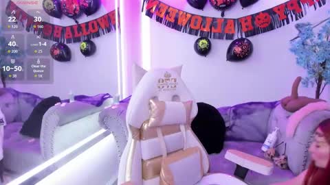 alicia online show from 10-30-25, 04:03