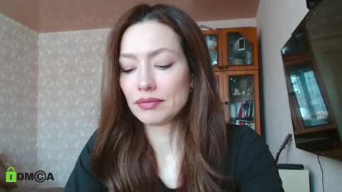 Alicia online show from 03-05-25, 04:24