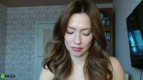 Alicia online show from 11-20-25, 09:53