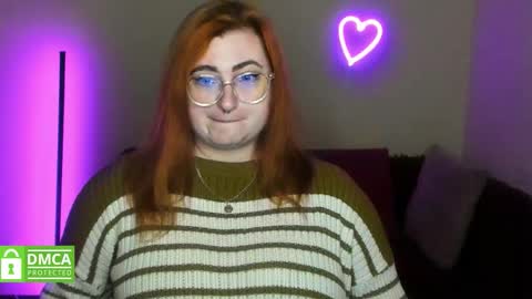 Alicia online show from 11-24-25, 12:27