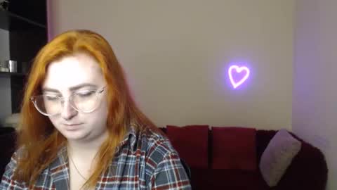 Alicia online show from 11-28-25, 07:33