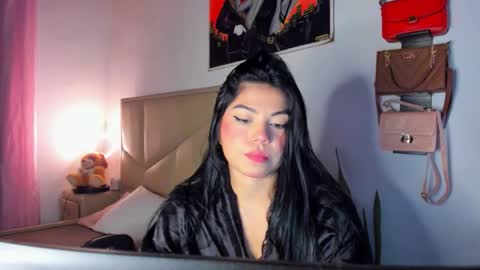 aliciabiden online show from 09-15-25, 09:09