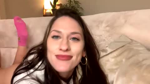 Snapshot of aliciacolette123 chatting on 12-04-25, 07:39 teacherspet69 online show from 12-04-25, 07:39