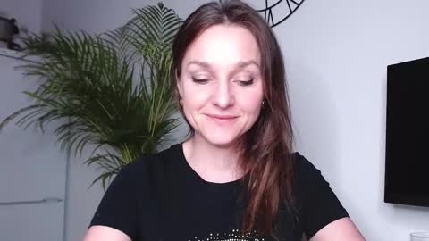 Alicia online show from 02-18-25, 08:25