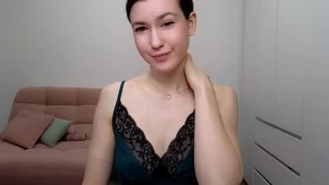 alicianoveli online show from 02-14-25, 05:19