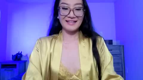 Snapshot of aliciaz3 chatting on 10-06-25, 04:15 Alicia Hebi online show from 10-06-25, 04:15