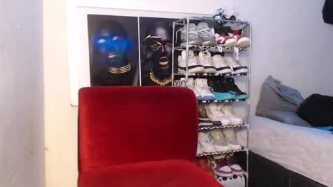 Alid 17 online show from 02-14-25, 03:22