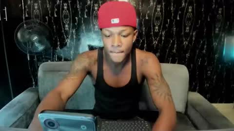 Alid 17 online show from 10-18-25, 07:09