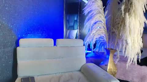 Ali Diaz online show from 04-20-26, 07:04