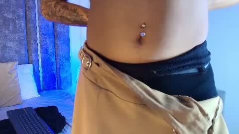 Ali Diaz online show from 07-18-26, 06:45