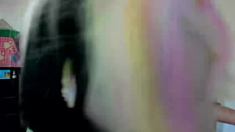 Snapshot of alien_universe chatting on 09-20-25, 10:11 Aiko  Independent Model  online show from 09-20-25, 10:11