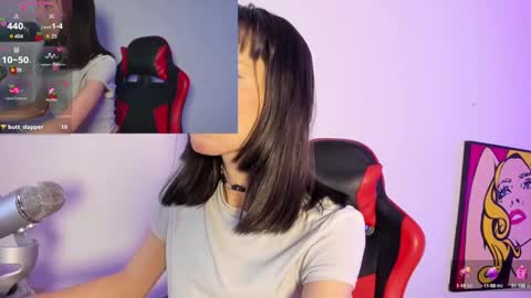 Snapshot of alien_universe chatting on 09-29-25, 10:25 Aiko  Independent Model  online show from 09-29-25, 10:25