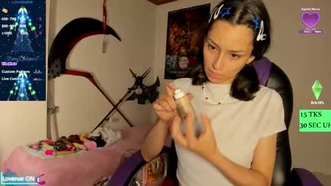 Snapshot of alien_universe chatting on 11-24-25, 08:30 Aiko Independent Model online show from 11-24-25, 08:30