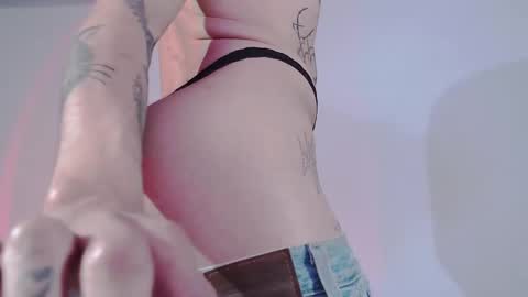     online show from 02-17-25, 06:31