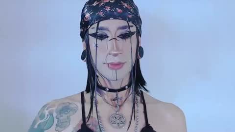     online show from 06-20-26, 10:45