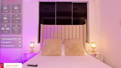 Alisson  online show from 09-19-25, 04:03