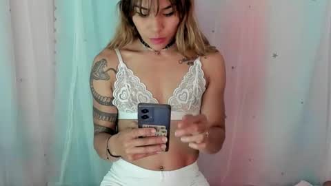 aliissa moree online show from 11-22-25, 09:14