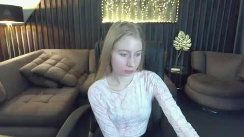 Alina online show from 04-30-26, 06:20
