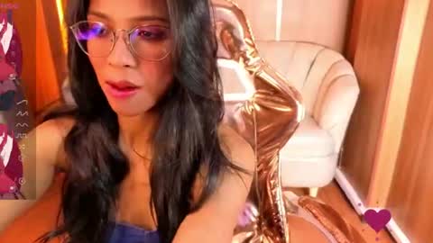 alina_b_ online show from 06-12-26, 12:59