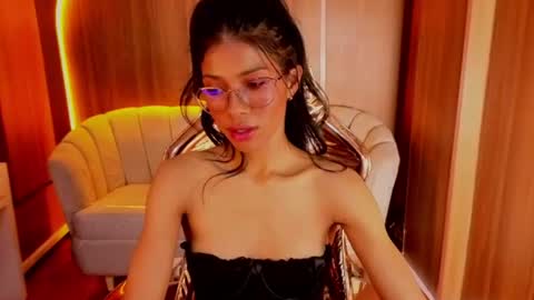 alina_b_ online show from 07-23-26, 07:56
