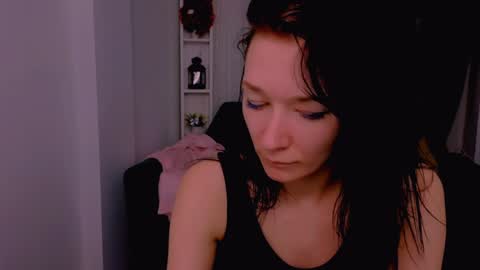 Alina online show from 12-19-24, 01:18