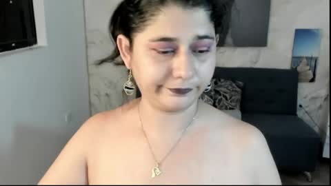 alinabozz1 online show from 06-13-26, 03:37